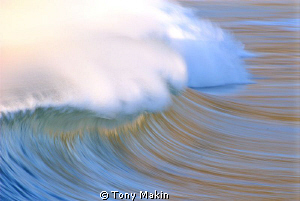 Painting with light and motion by Tony Makin 
